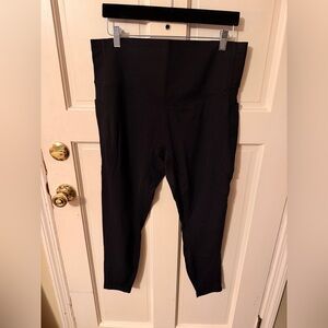 HALARA Black High-Waisted Leggings